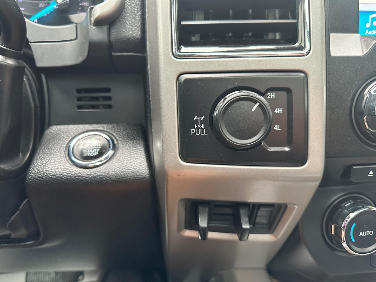 Ford F-350 SD Lariat Crew Cab 4WD 2018