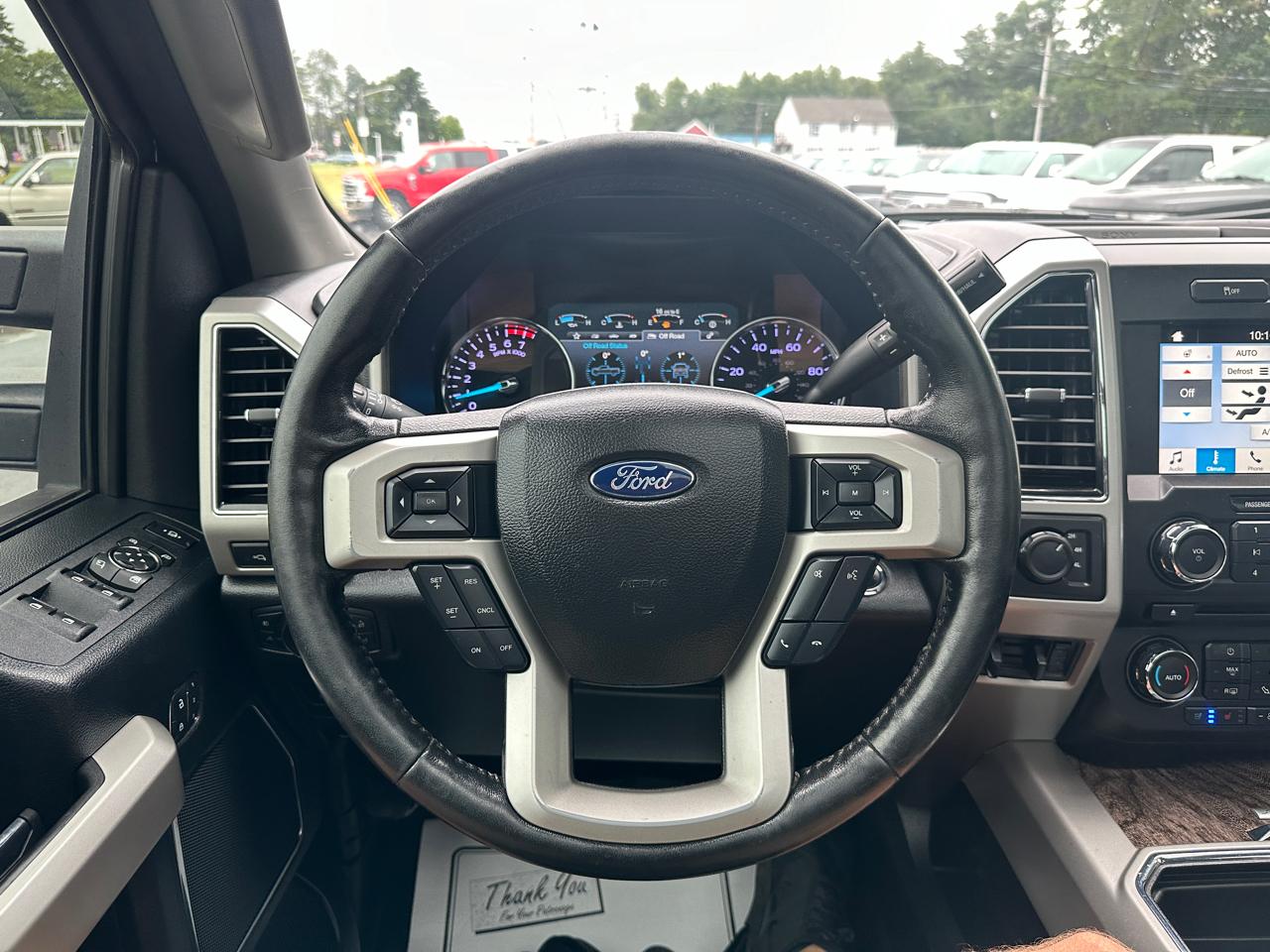 Ford F-350 SD Lariat Crew Cab 4WD 2018