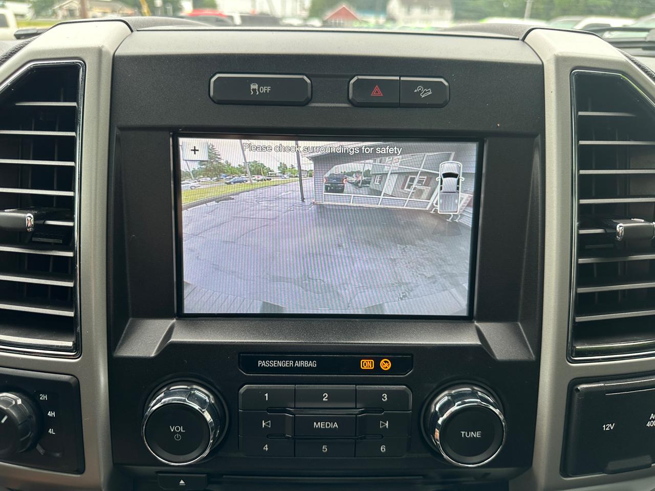 Ford F-350 SD Lariat Crew Cab 4WD 2018