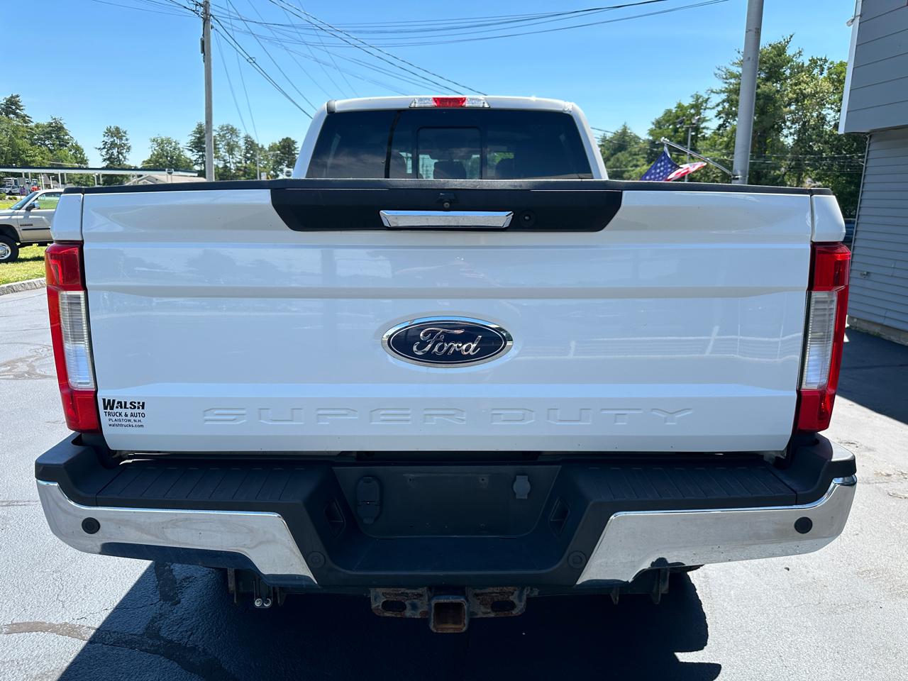Ford F-250 SD Lariat Crew Cab Short Bed 4WD 2017