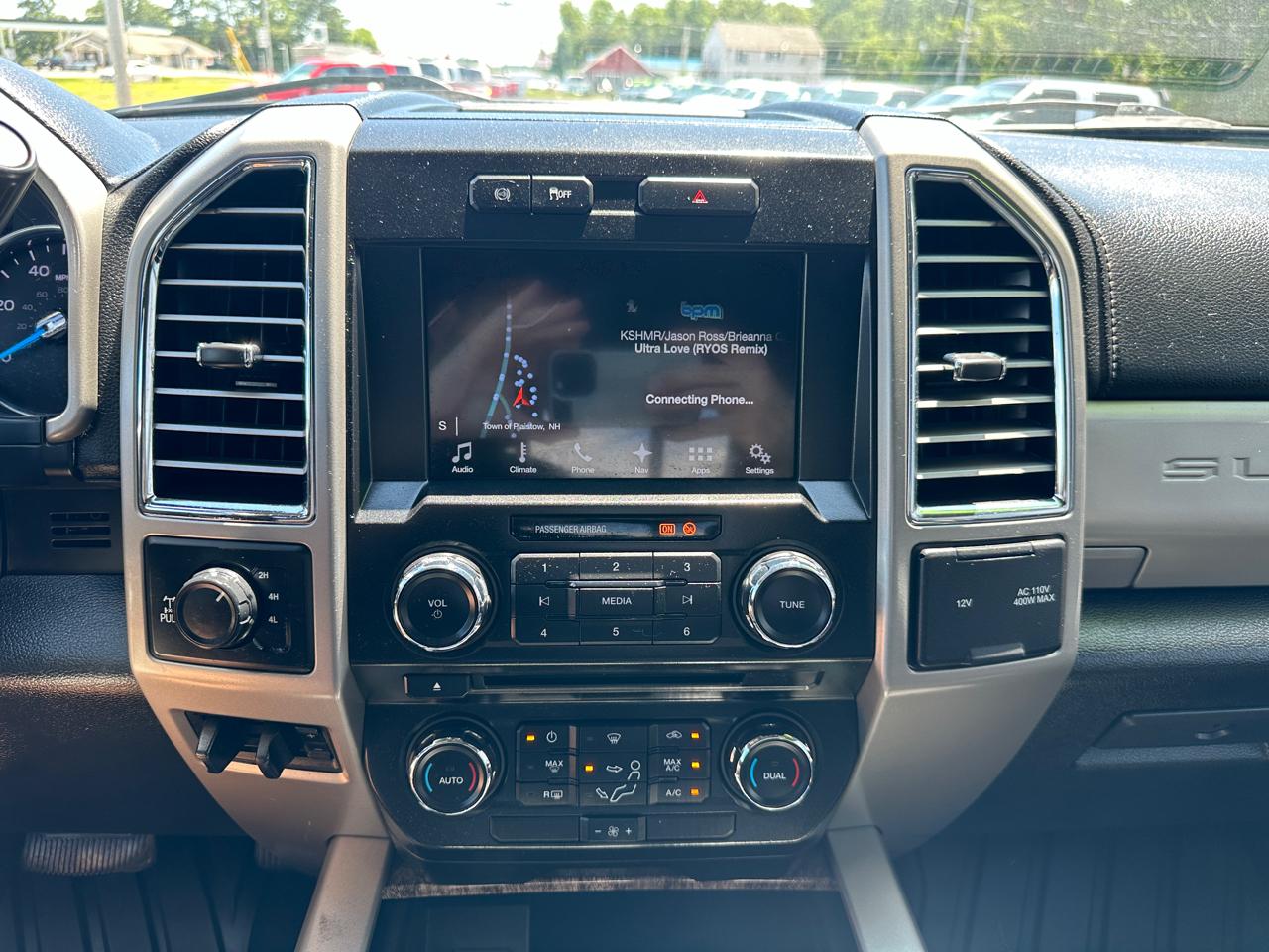 Ford F-250 SD Lariat Crew Cab Short Bed 4WD 2017