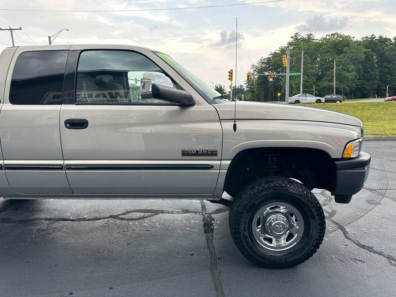 Dodge Ram 2500 Laramie SLT Quad Cab 4WD 1999