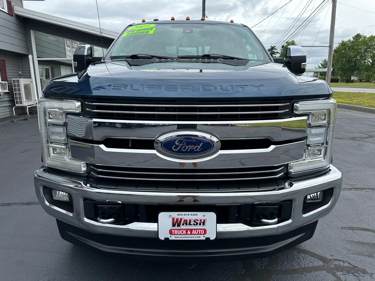 Ford F-250 SD Lariat Crew Cab Short Bed 4WD 2017