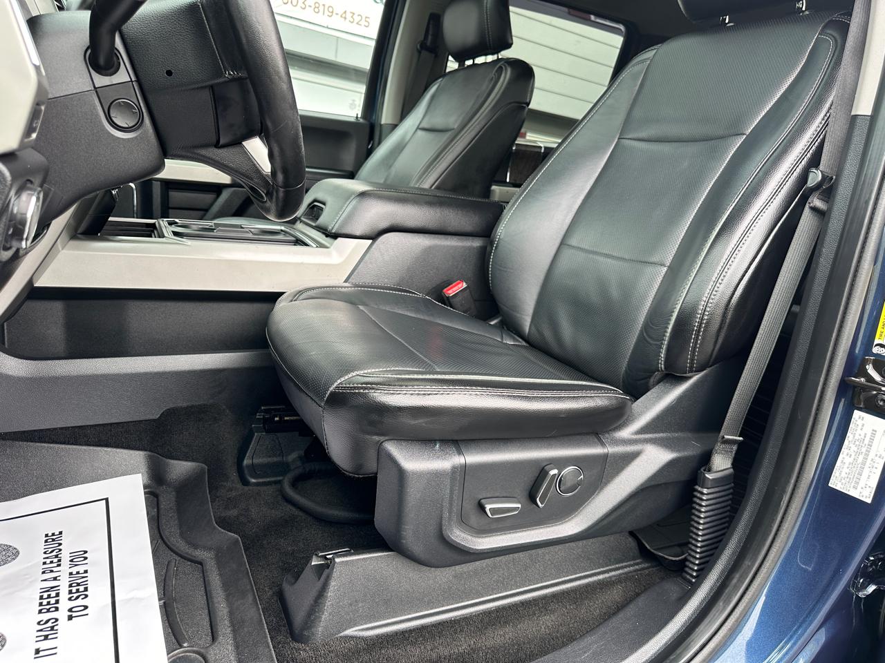 Ford F-250 SD Lariat Crew Cab Short Bed 4WD 2017
