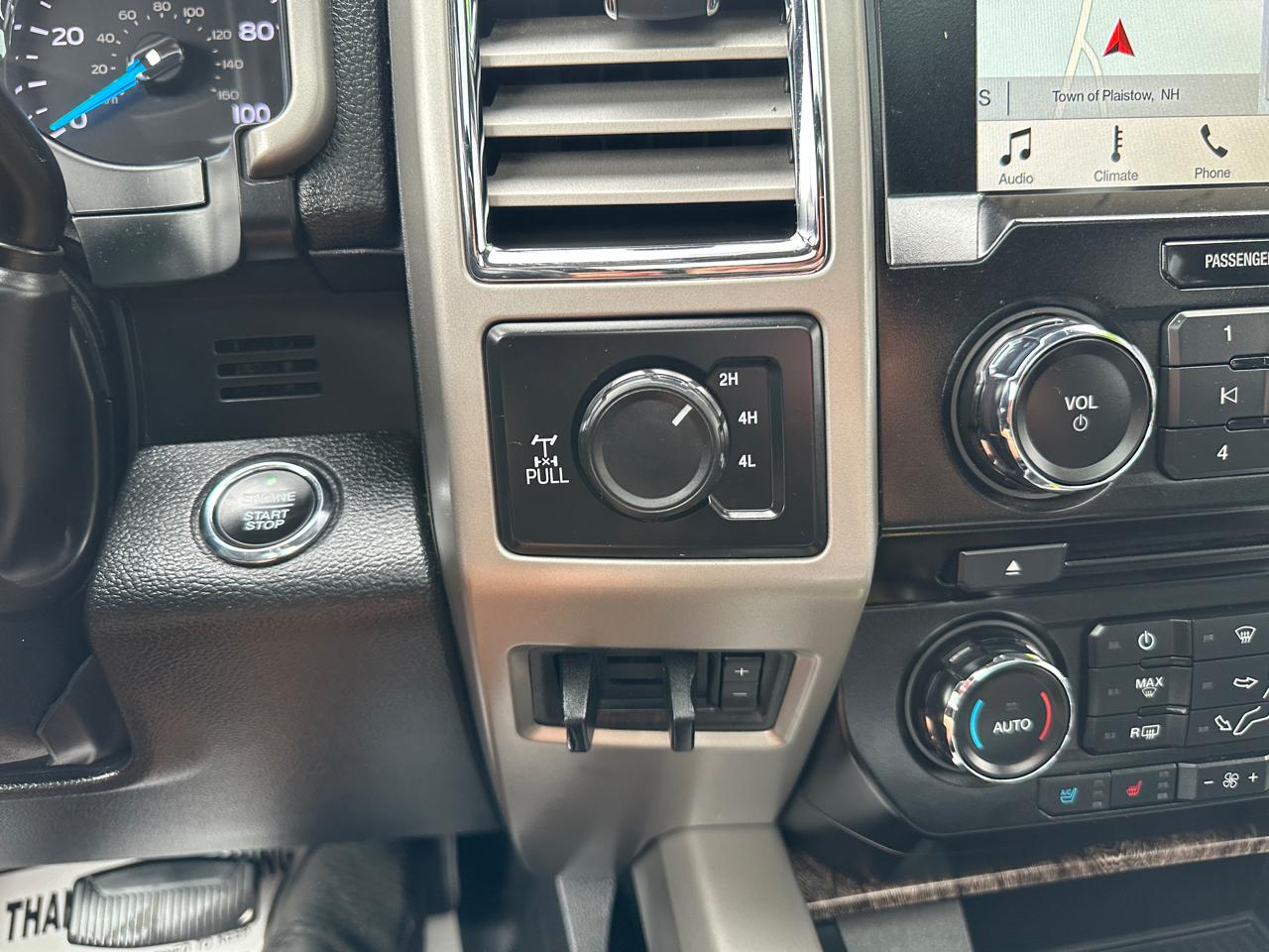 Ford F-250 SD Lariat Crew Cab Short Bed 4WD 2017