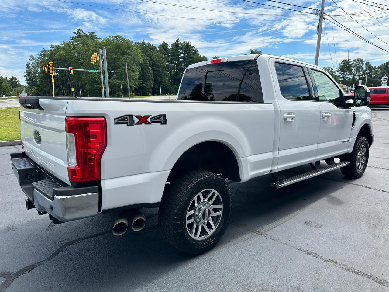 Ford F-250 SD Lariat Crew Cab 4WD 2017