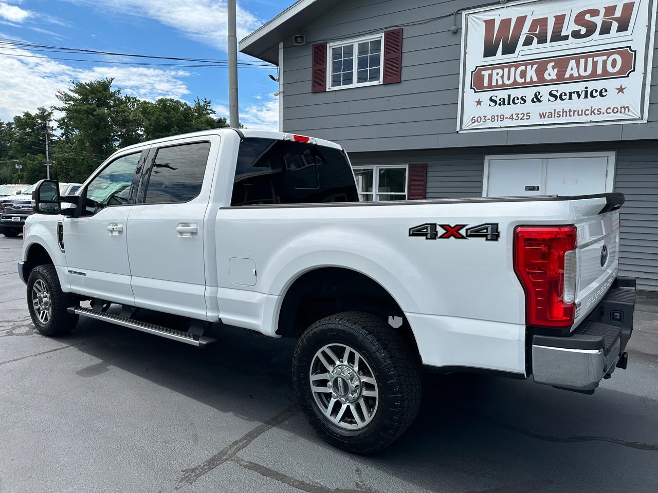 Ford F-250 SD Lariat Crew Cab 4WD 2017
