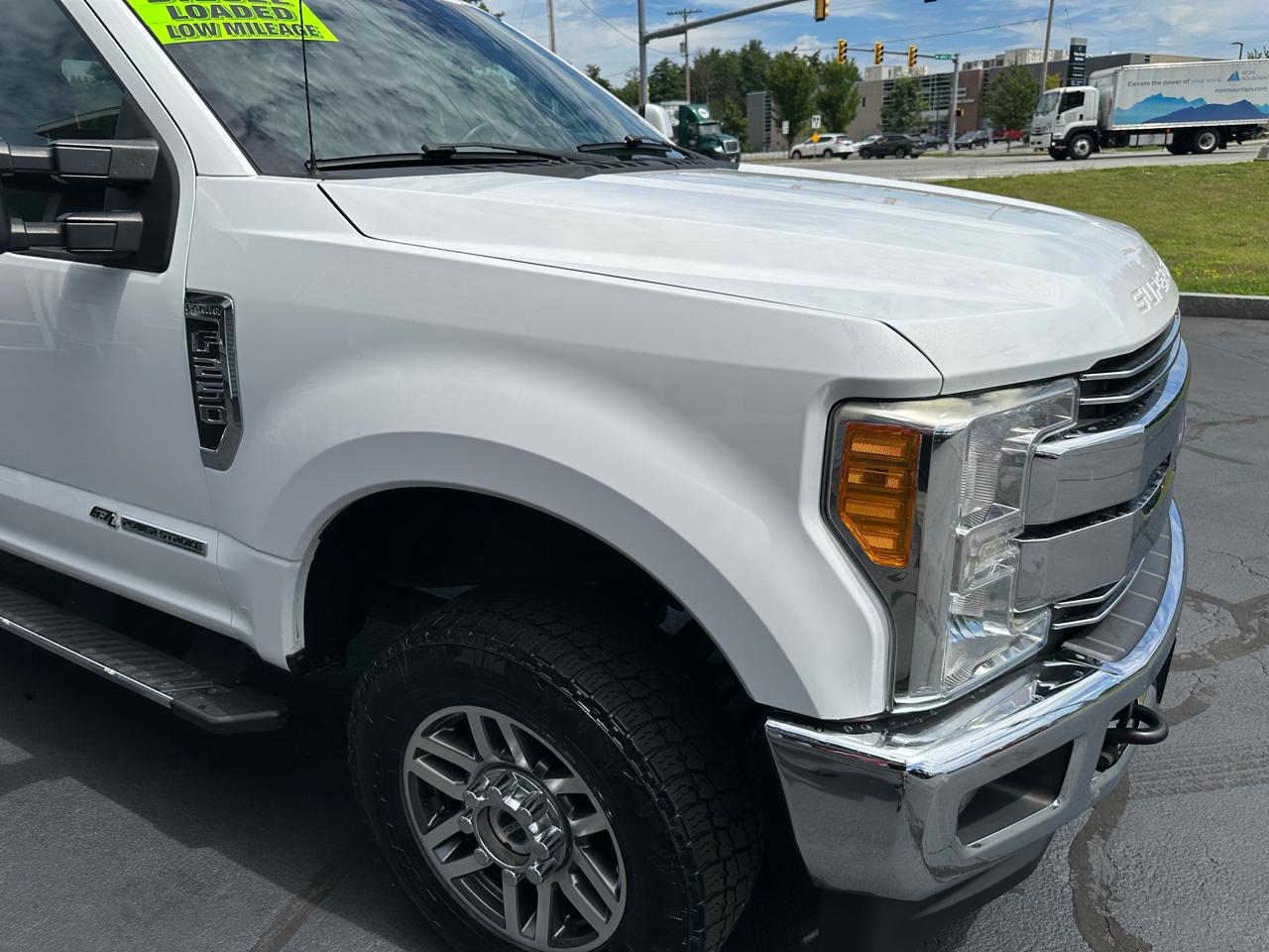 Ford F-250 SD Lariat Crew Cab 4WD 2017