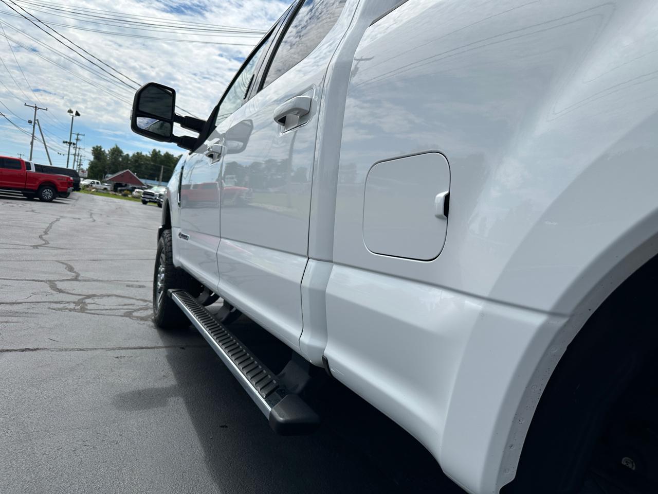 Ford F-250 SD Lariat Crew Cab 4WD 2017