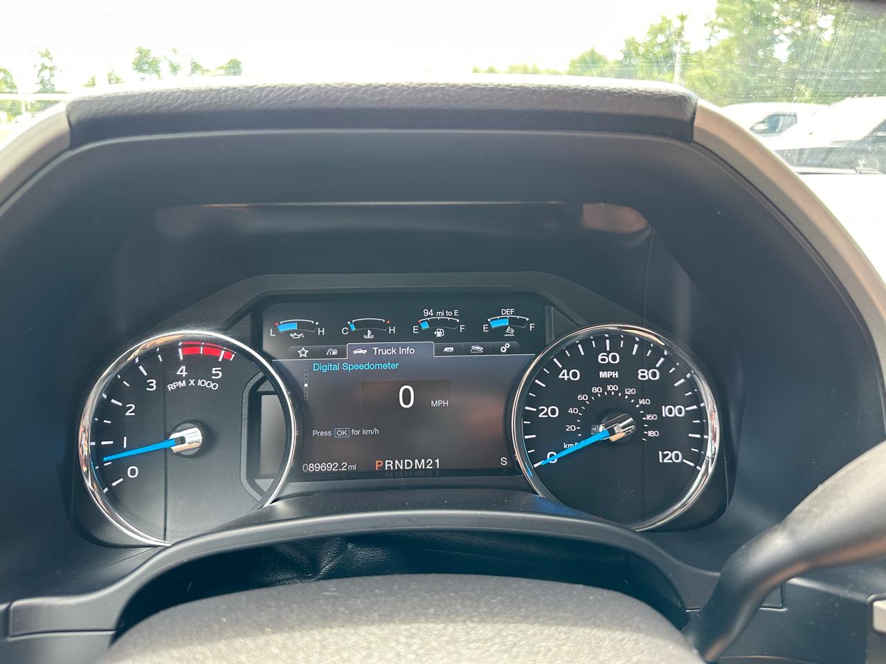 Ford F-250 SD Lariat Crew Cab 4WD 2017