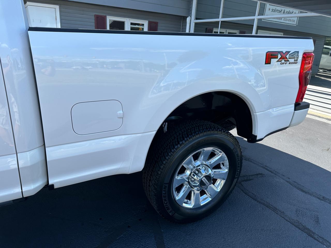 Ford F-350 SD Platinum Crew Cab 4WD 2017