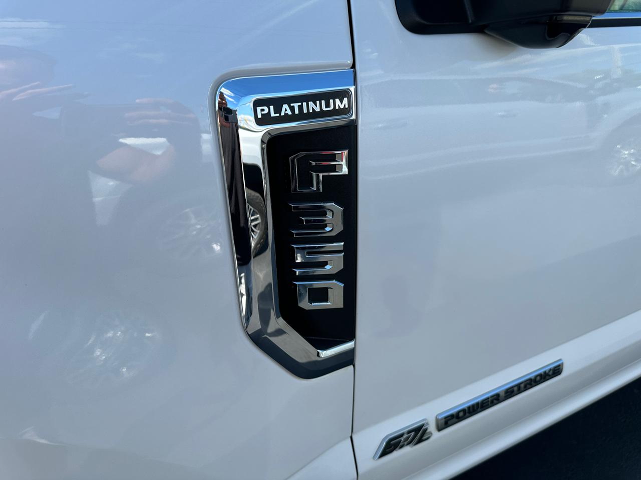 Ford F-350 SD Platinum Crew Cab 4WD 2017