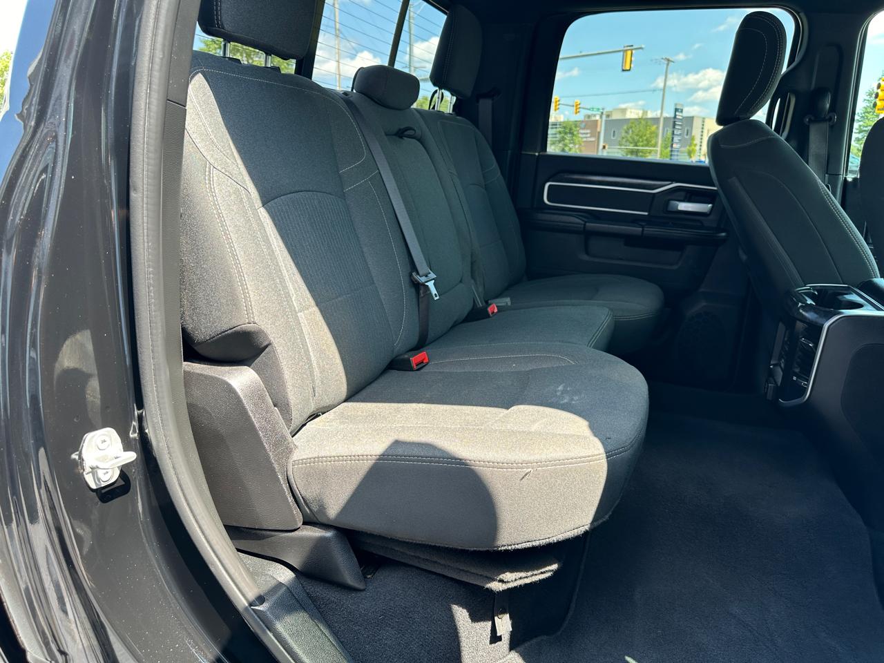 RAM 2500 Big Horn Crew Cab 4WD 2020