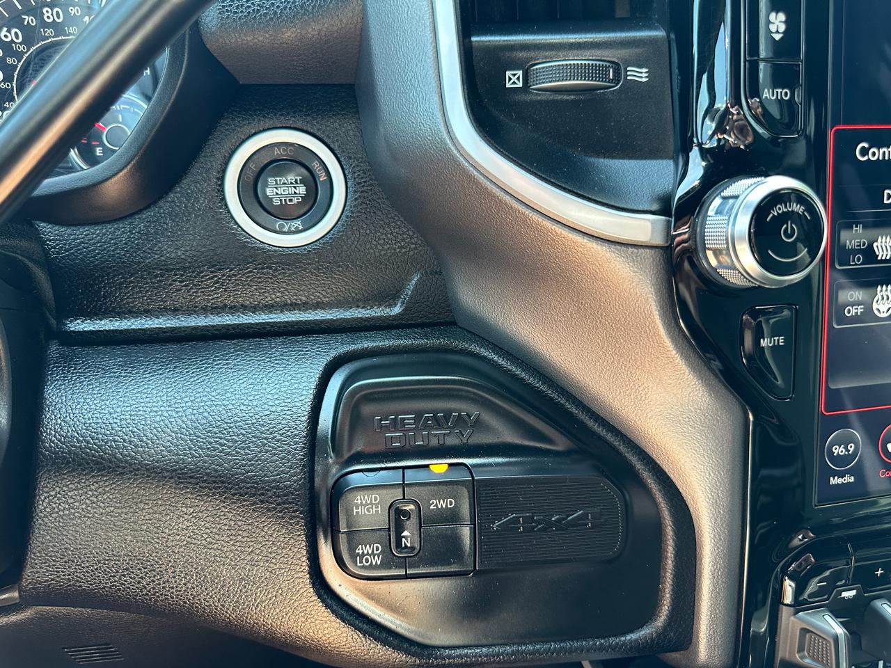 RAM 2500 Big Horn Crew Cab 4WD 2020