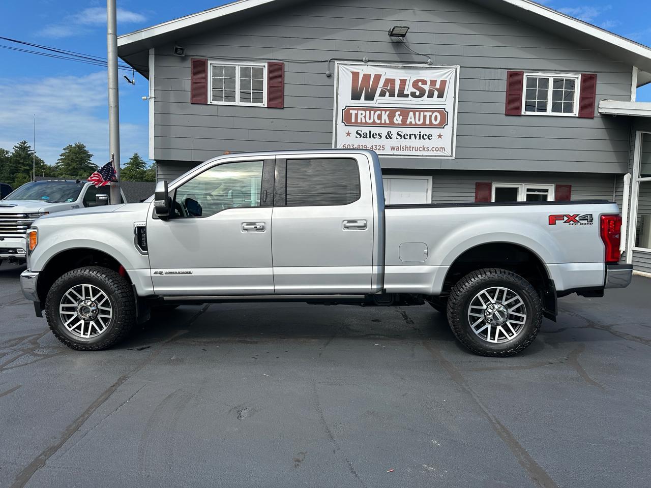 Ford F-350 SD Lariat Crew Cab 4WD 2017