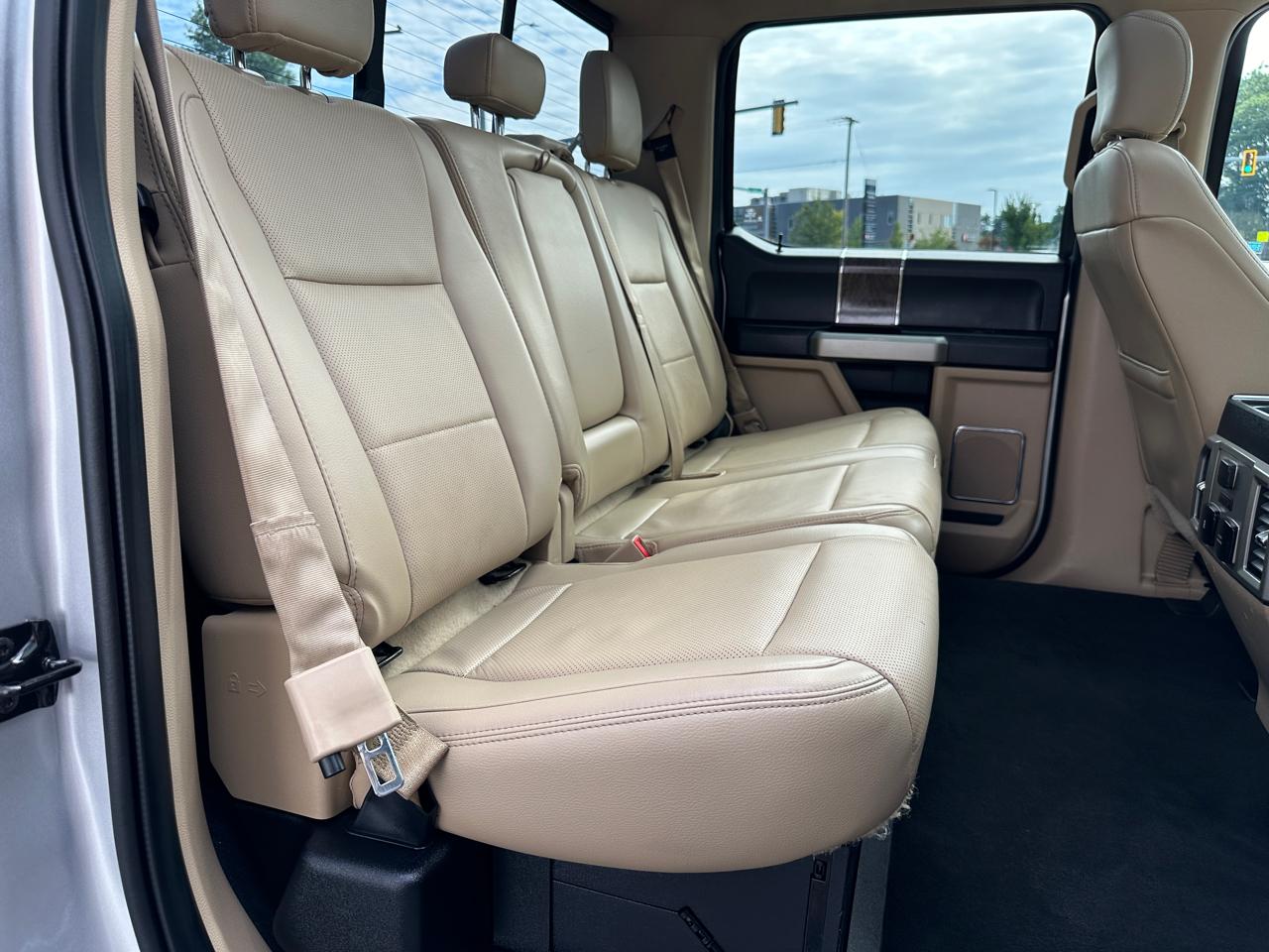 Ford F-350 SD Lariat Crew Cab 4WD 2017