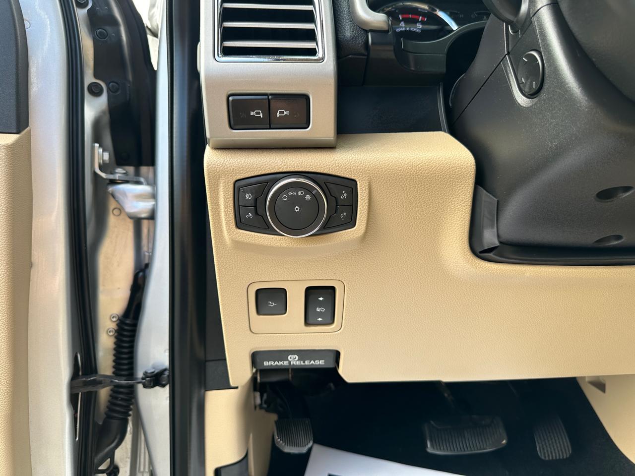 Ford F-350 SD Lariat Crew Cab 4WD 2017