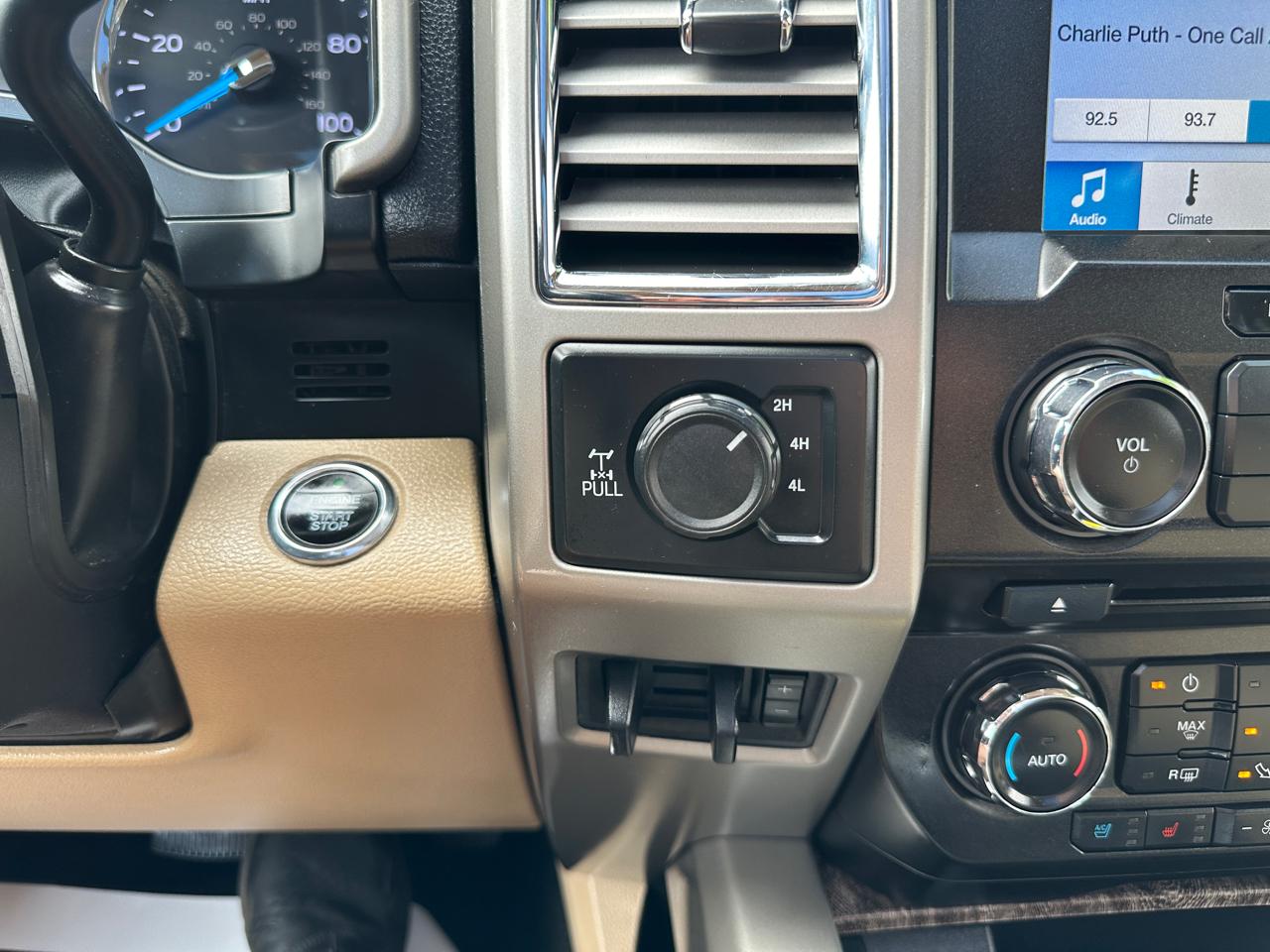 Ford F-350 SD Lariat Crew Cab 4WD 2017