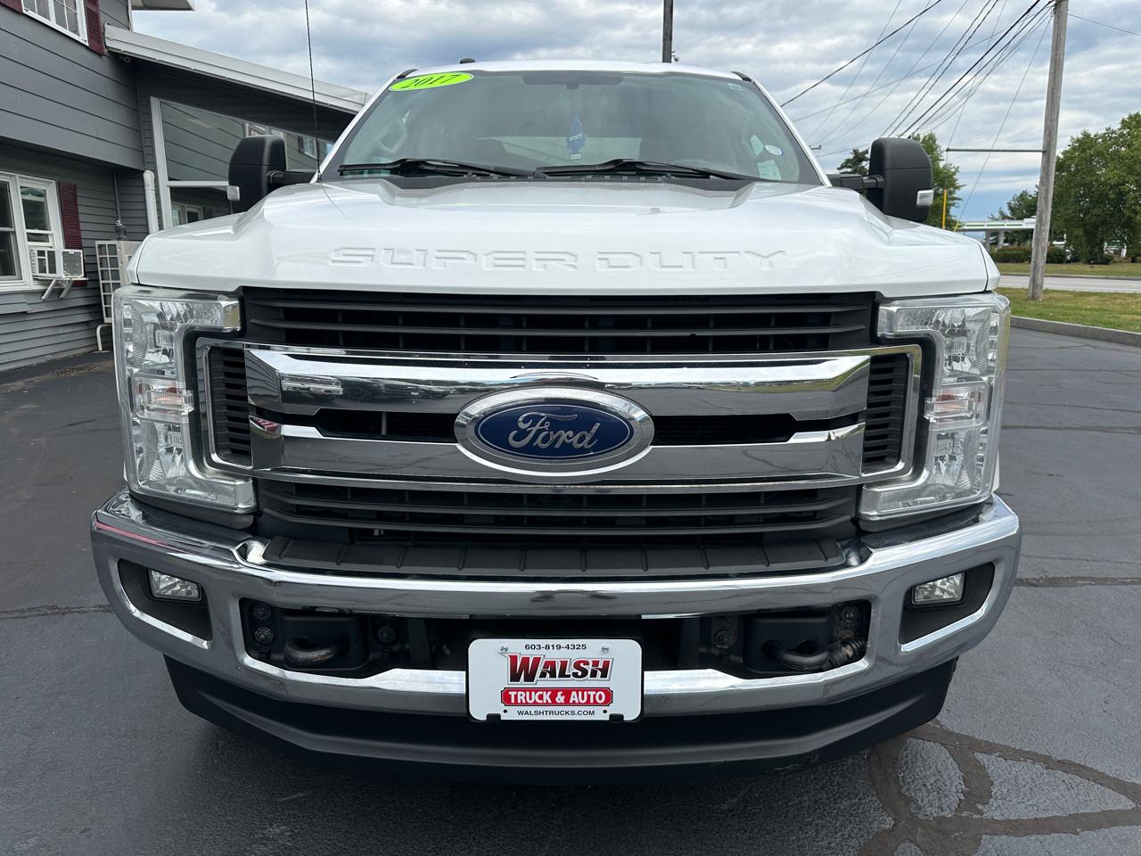 Ford F-250 SD XLT Crew Cab Short Bed 4WD 2017