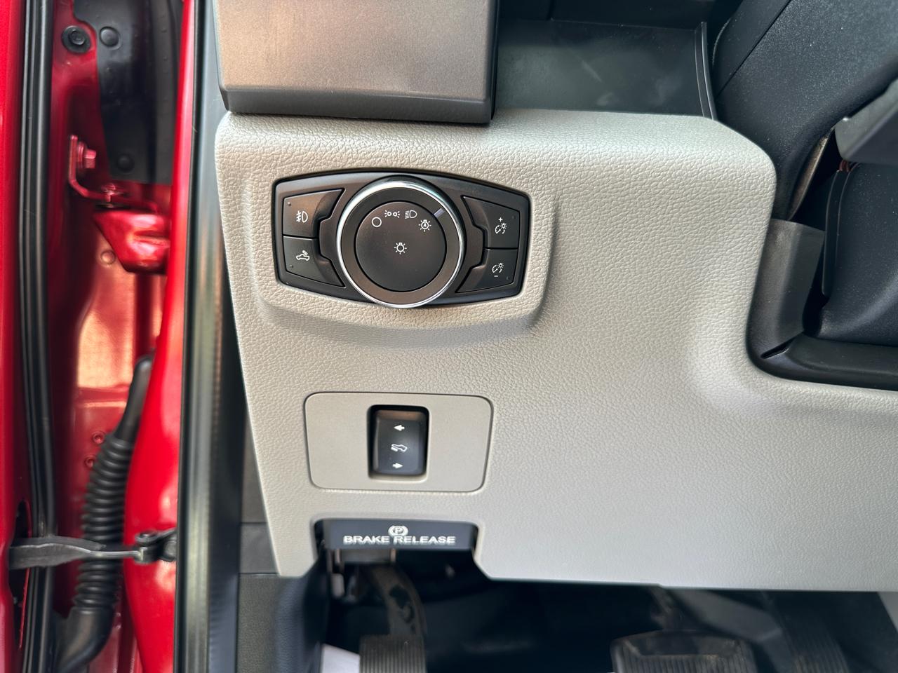 Ford F-350 SD XLT Crew Cab 4WD 2020