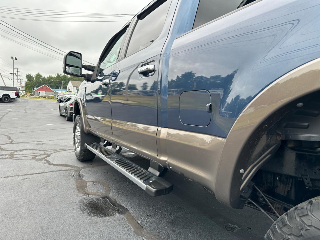 Ford F-250 SD Lariat Crew Cab 4WD 2017