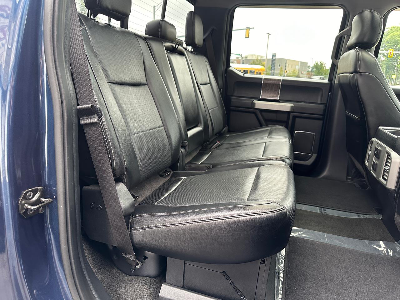 Ford F-250 SD Lariat Crew Cab 4WD 2017