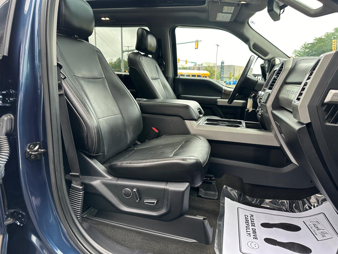 Ford F-250 SD Lariat Crew Cab 4WD 2017