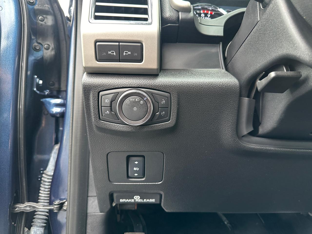 Ford F-250 SD Lariat Crew Cab 4WD 2017