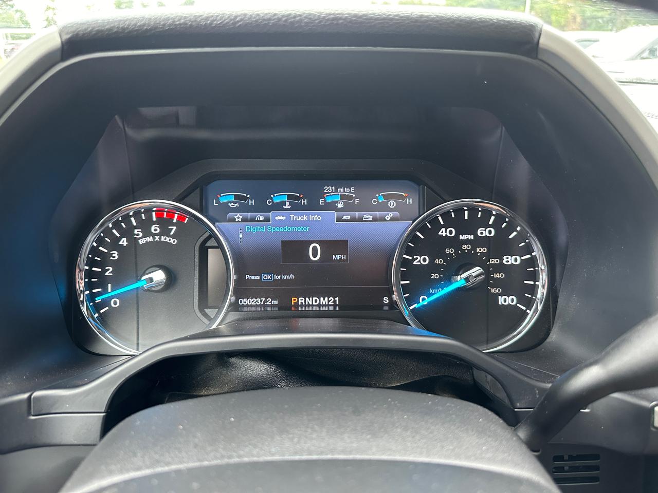 Ford F-250 SD Lariat Crew Cab 4WD 2017