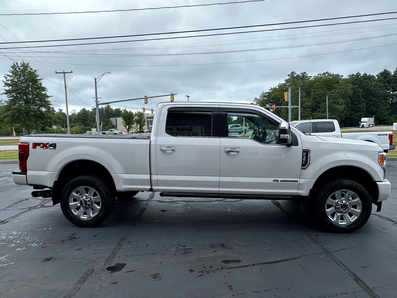 Ford F-350 SD Platinum Crew Cab 4WD 2018