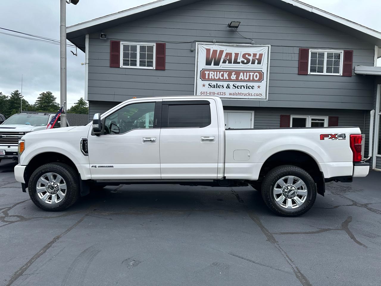 Ford F-350 SD Platinum Crew Cab 4WD 2018