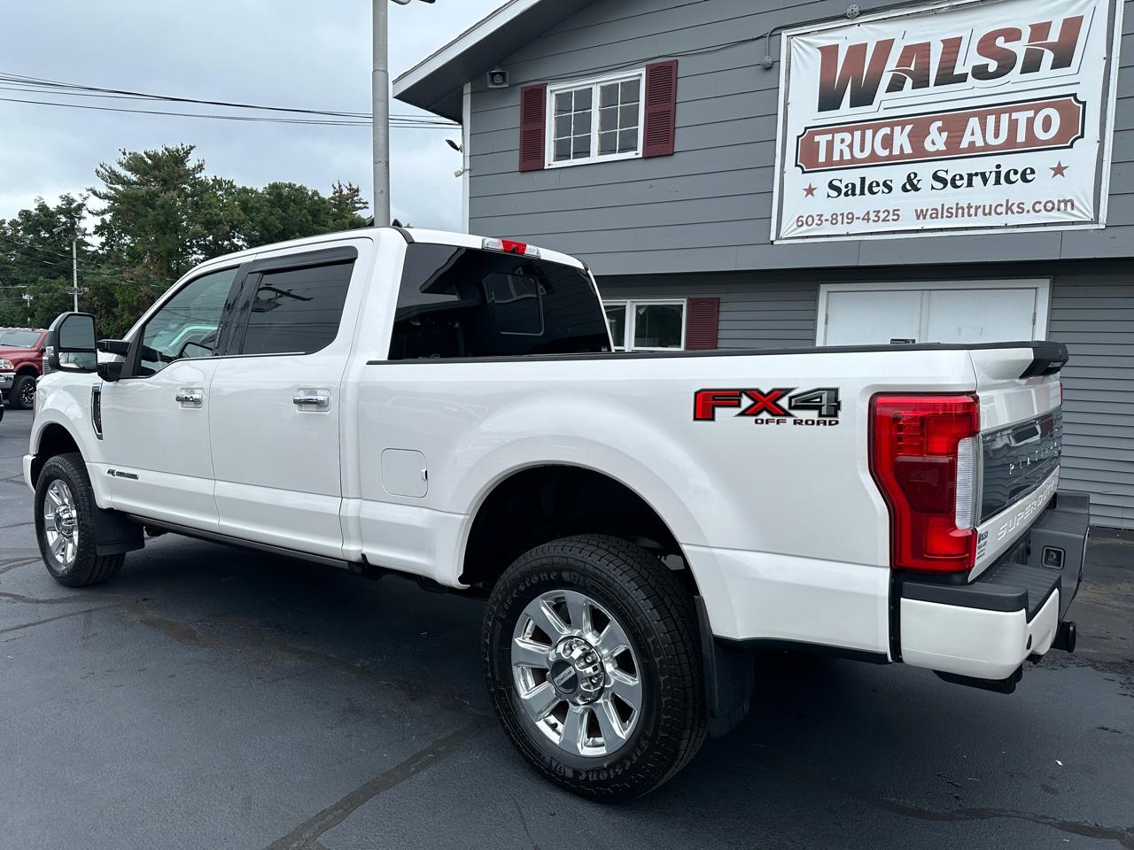 Ford F-350 SD Platinum Crew Cab 4WD 2018