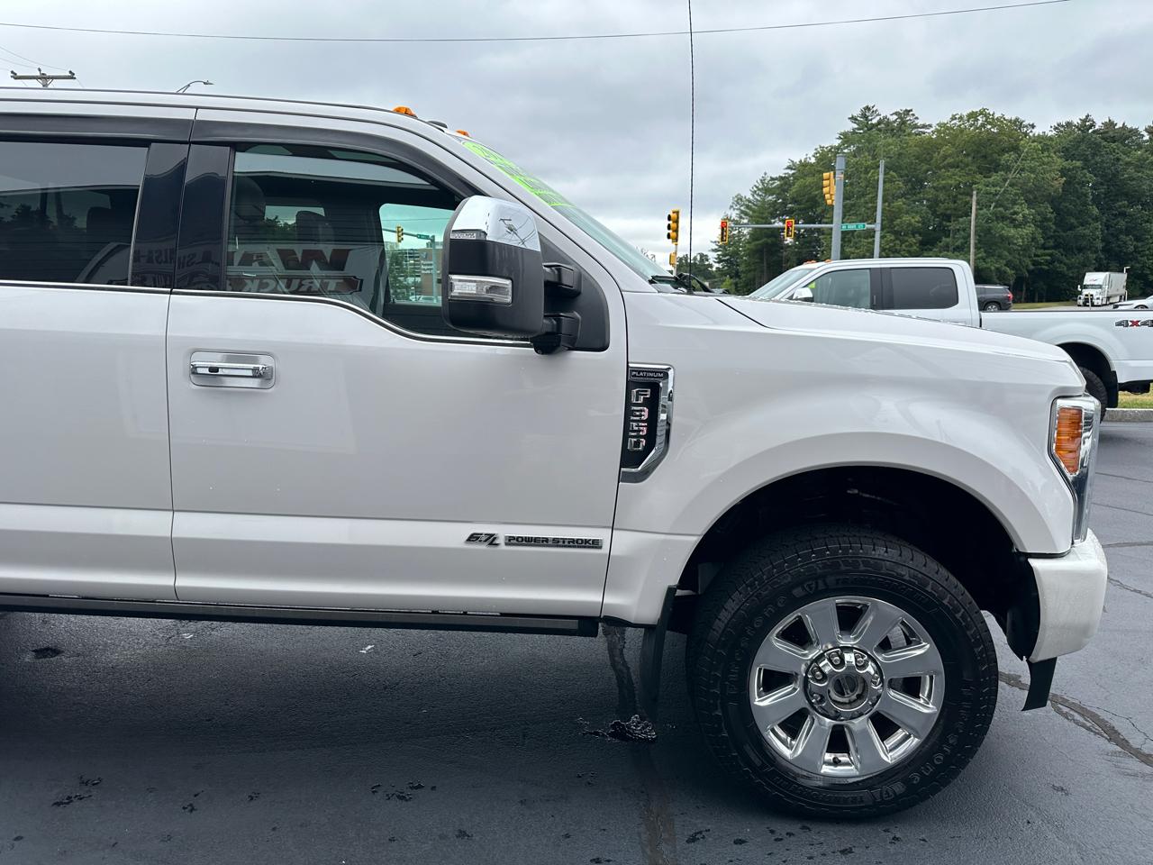 Ford F-350 SD Platinum Crew Cab 4WD 2018
