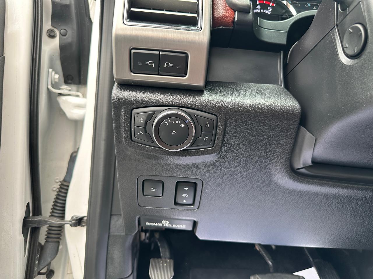 Ford F-350 SD Platinum Crew Cab 4WD 2018