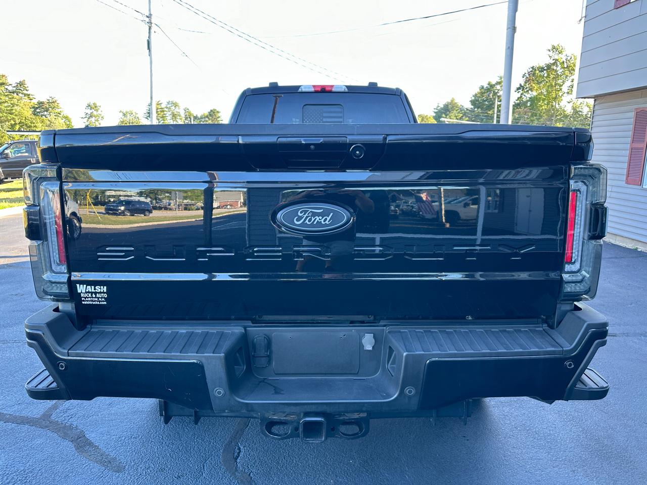 Ford F-350 SD Lariat SuperCab Long Bed 4WD 2023