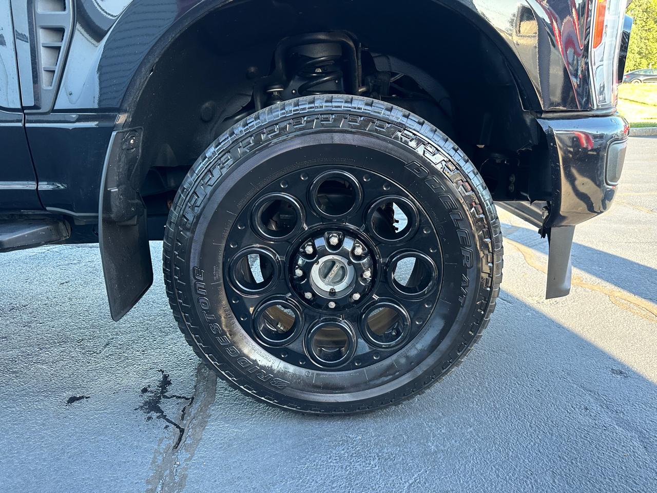 Ford F-350 SD Lariat SuperCab Long Bed 4WD 2023