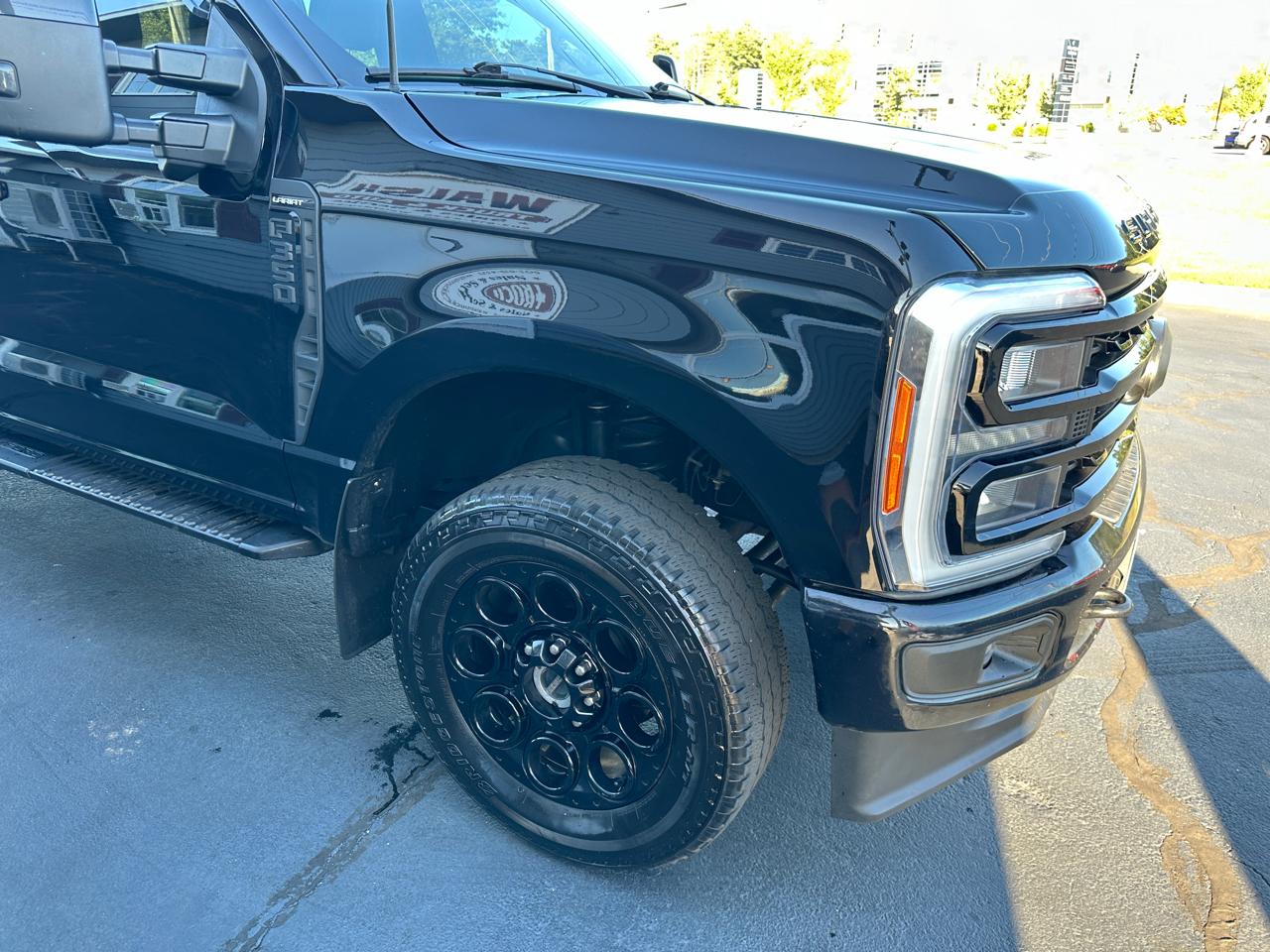 Ford F-350 SD Lariat SuperCab Long Bed 4WD 2023