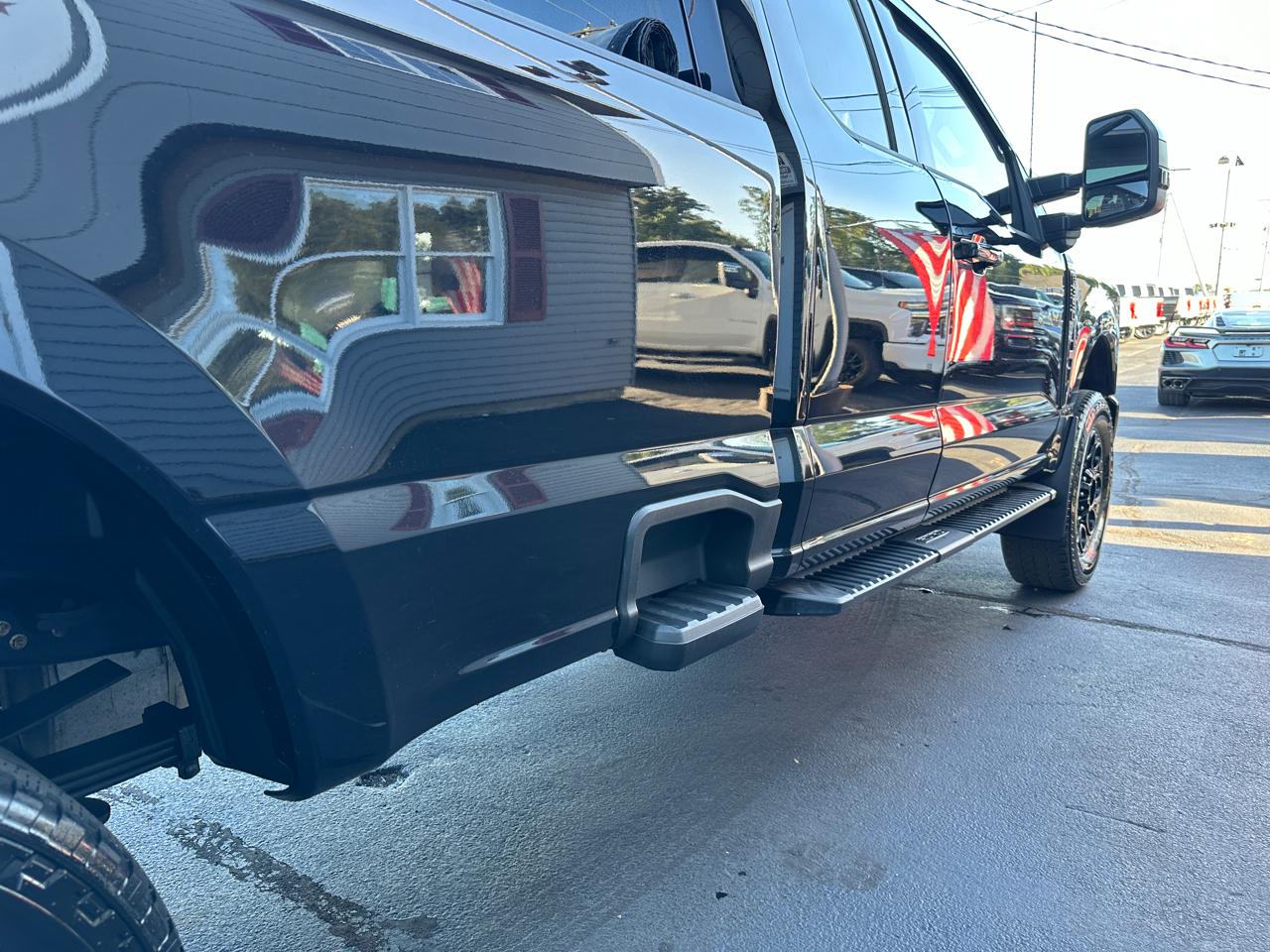 Ford F-350 SD Lariat SuperCab Long Bed 4WD 2023