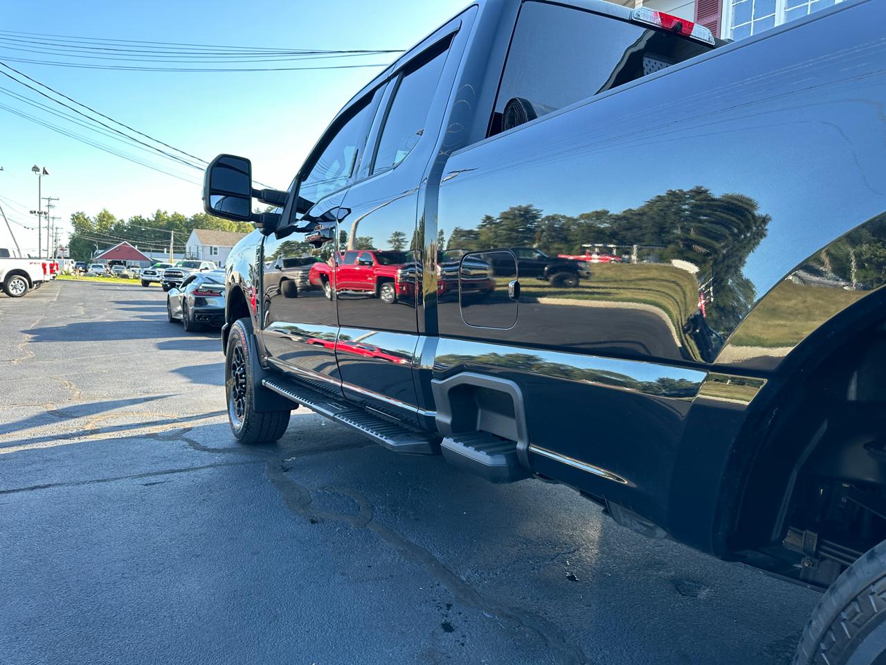 Ford F-350 SD Lariat SuperCab Long Bed 4WD 2023