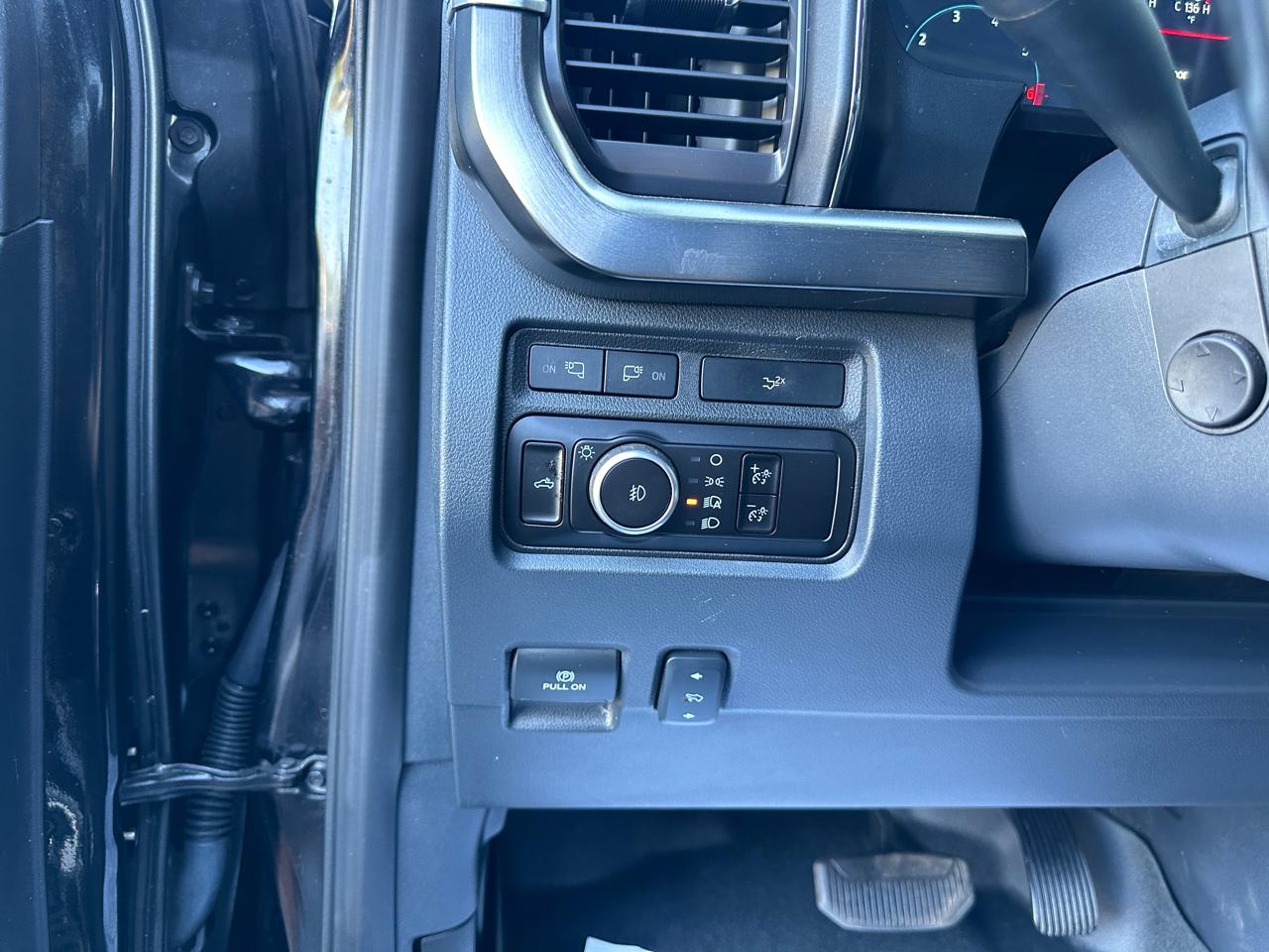 Ford F-350 SD Lariat SuperCab Long Bed 4WD 2023