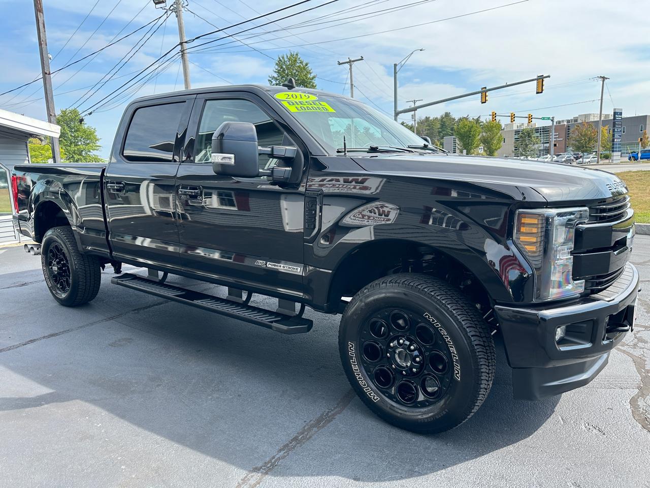 Ford F-350 SD Lariat Crew Cab 4WD 2019