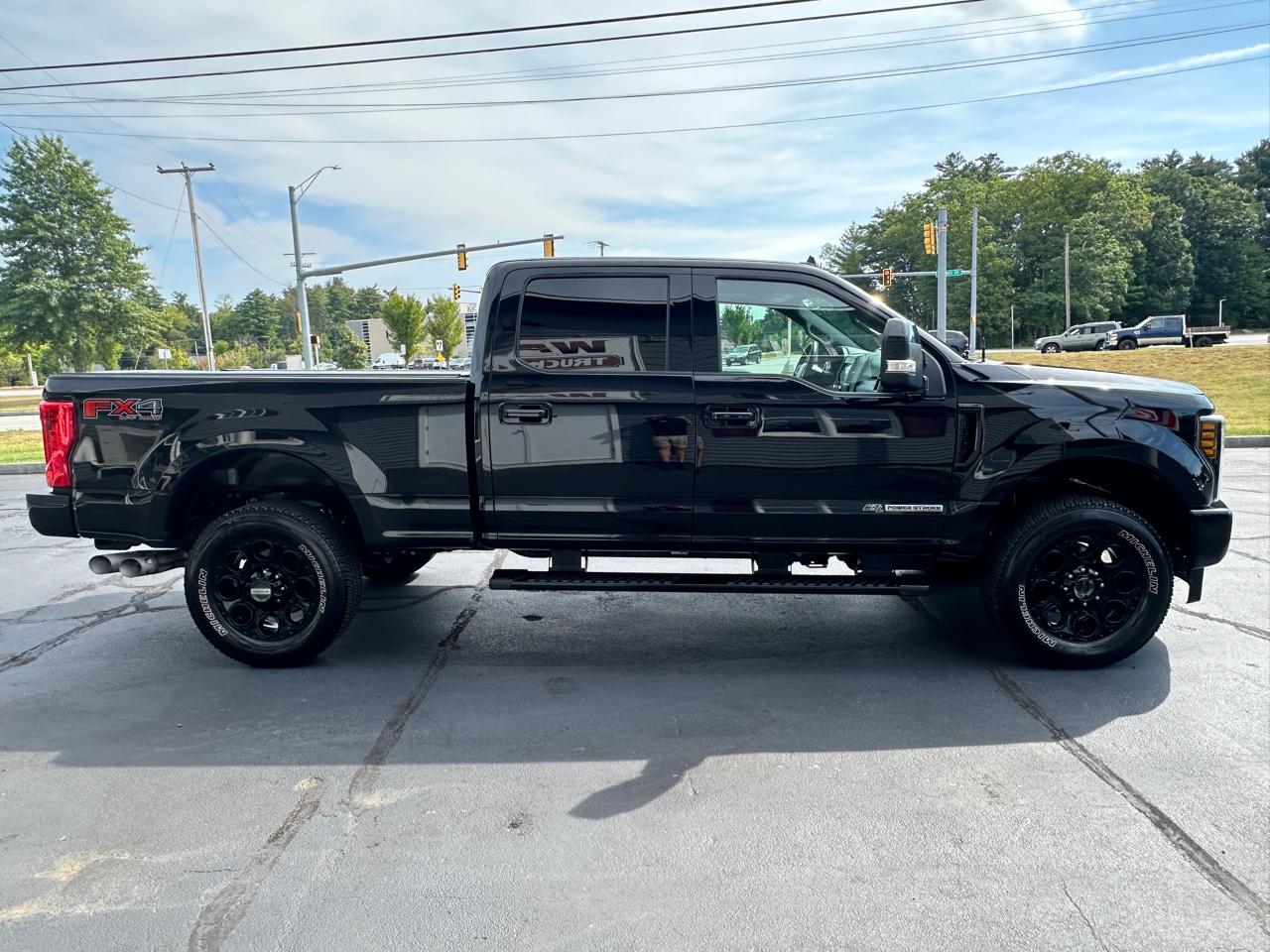 Ford F-350 SD Lariat Crew Cab 4WD 2019