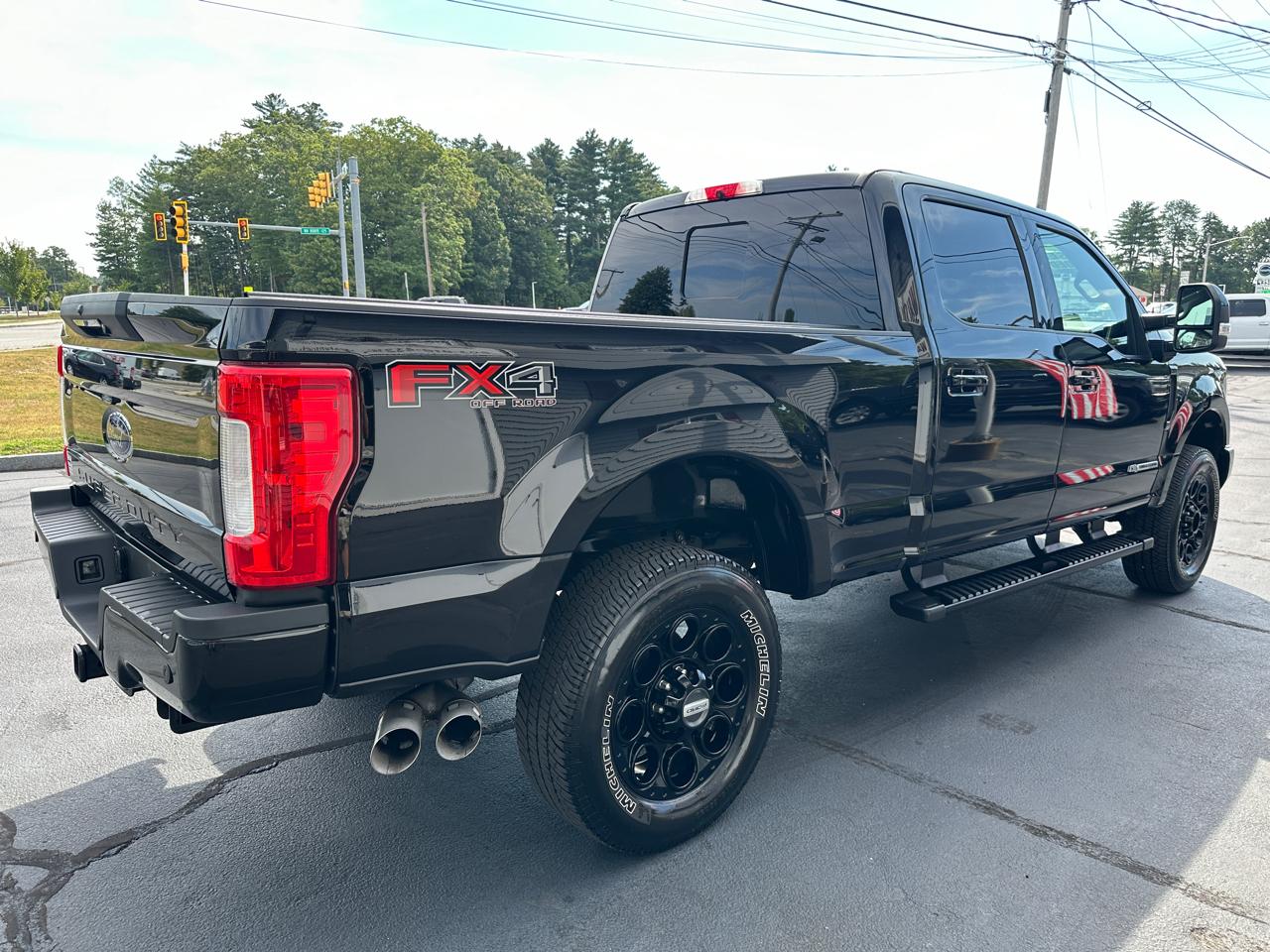 Ford F-350 SD Lariat Crew Cab 4WD 2019