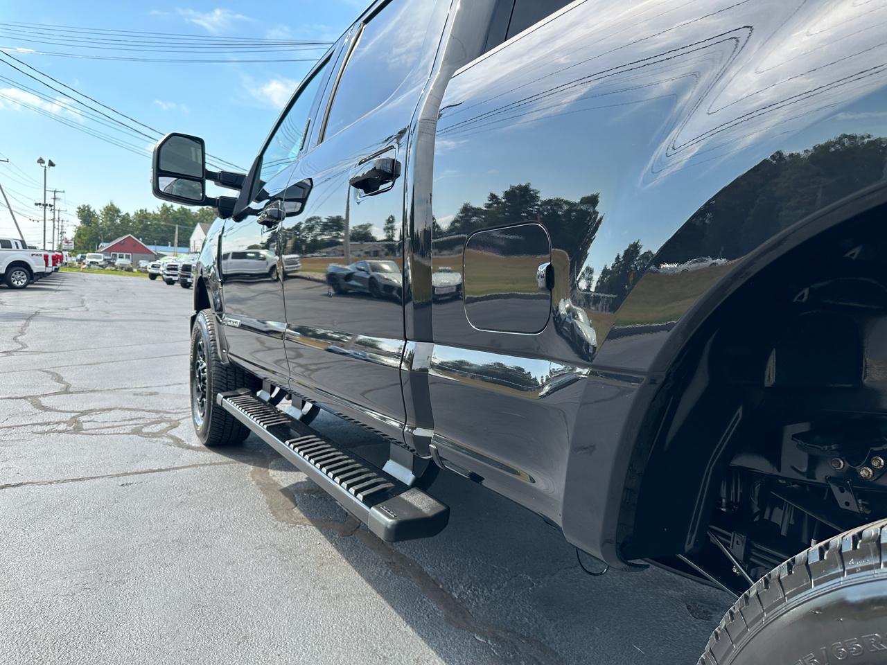 Ford F-350 SD Lariat Crew Cab 4WD 2019