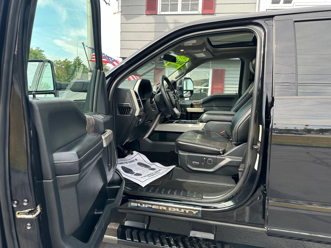 Ford F-350 SD Lariat Crew Cab 4WD 2019