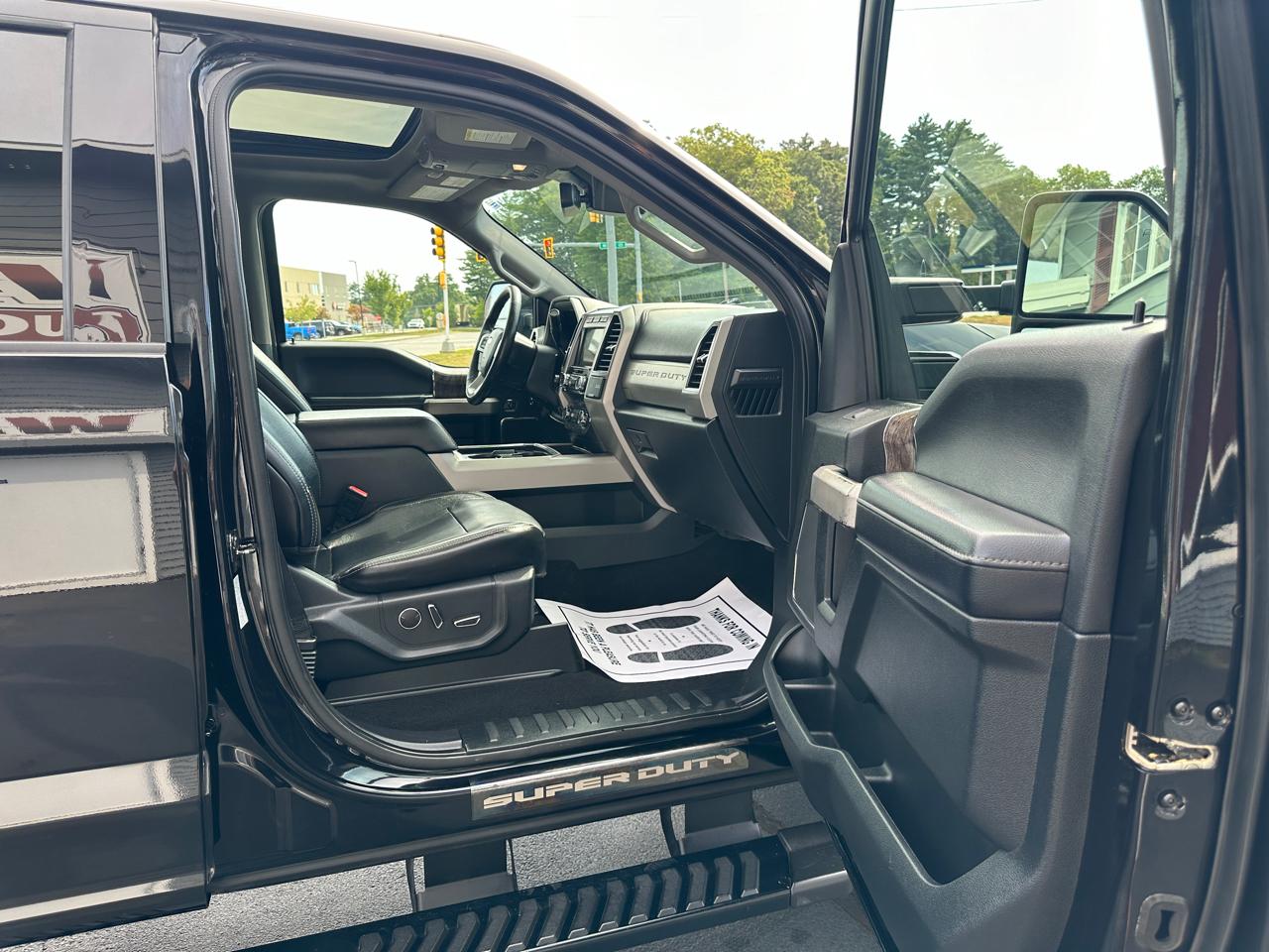 Ford F-350 SD Lariat Crew Cab 4WD 2019