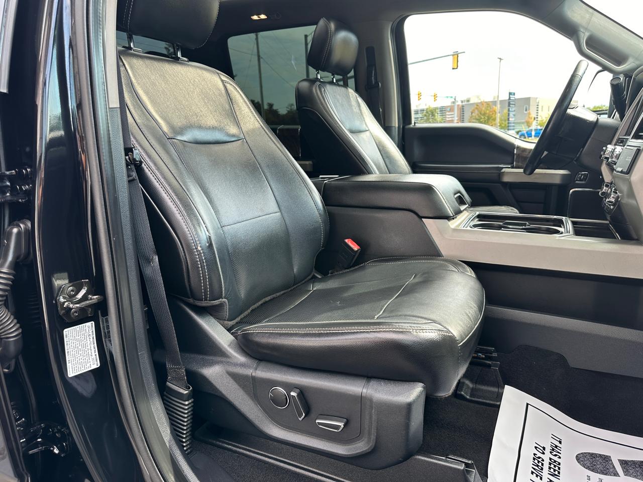 Ford F-350 SD Lariat Crew Cab 4WD 2019