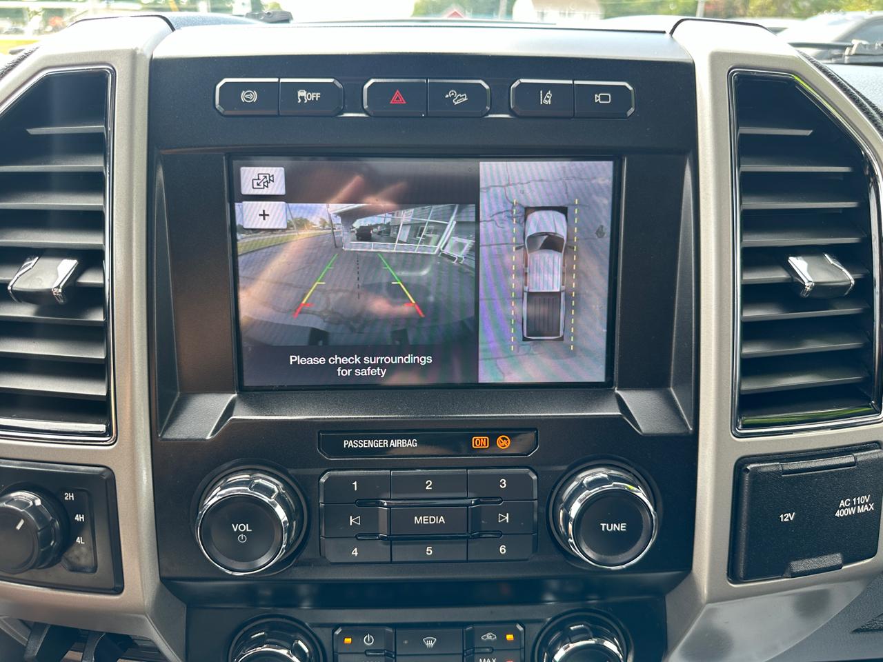 Ford F-350 SD Lariat Crew Cab 4WD 2019