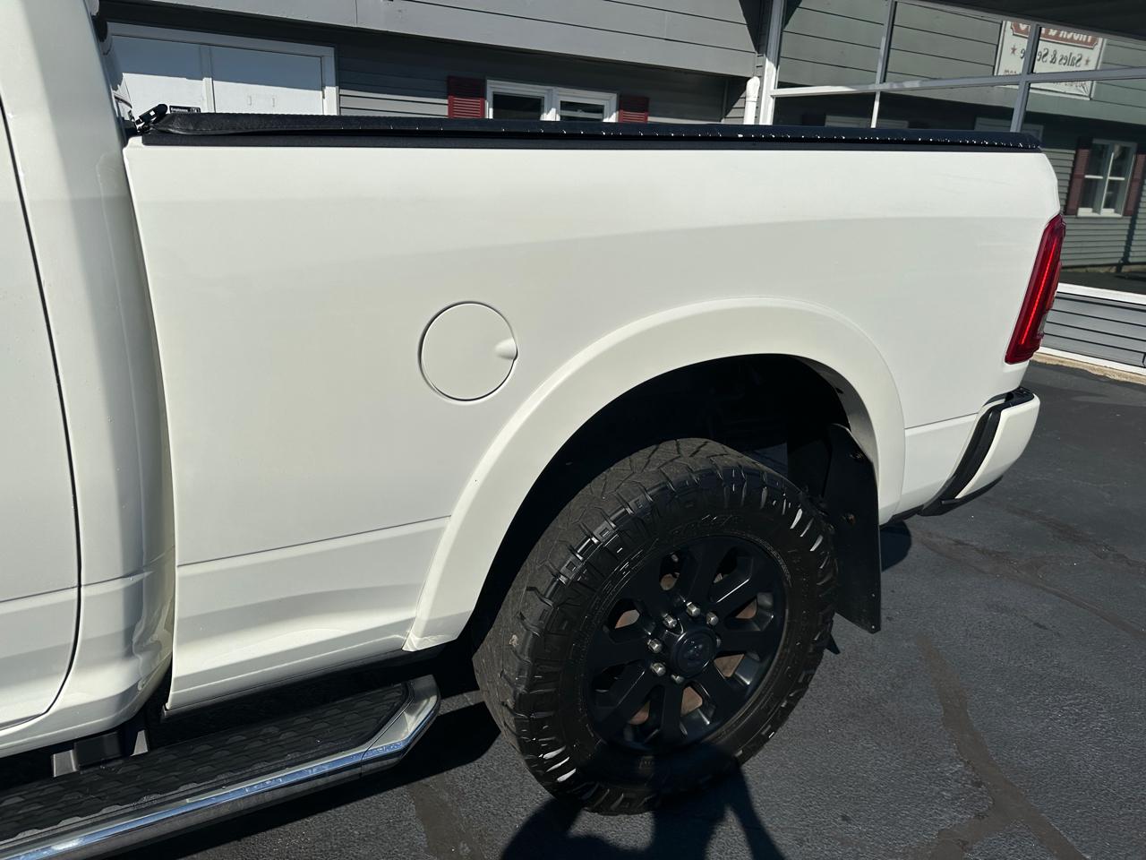 RAM 2500 Laramie Crew Cab 4WD 2019