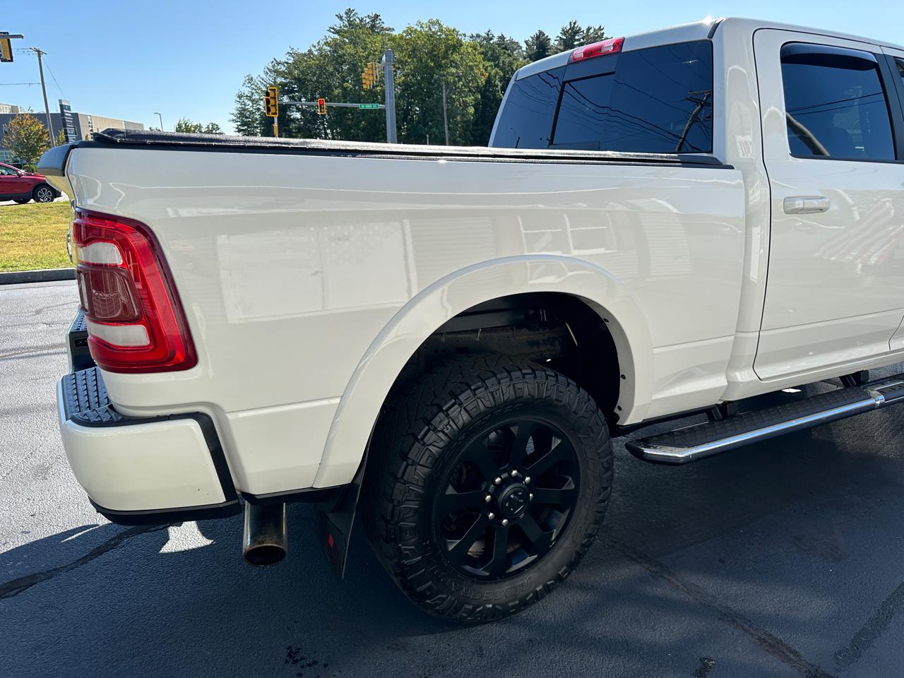 RAM 2500 Laramie Crew Cab 4WD 2019